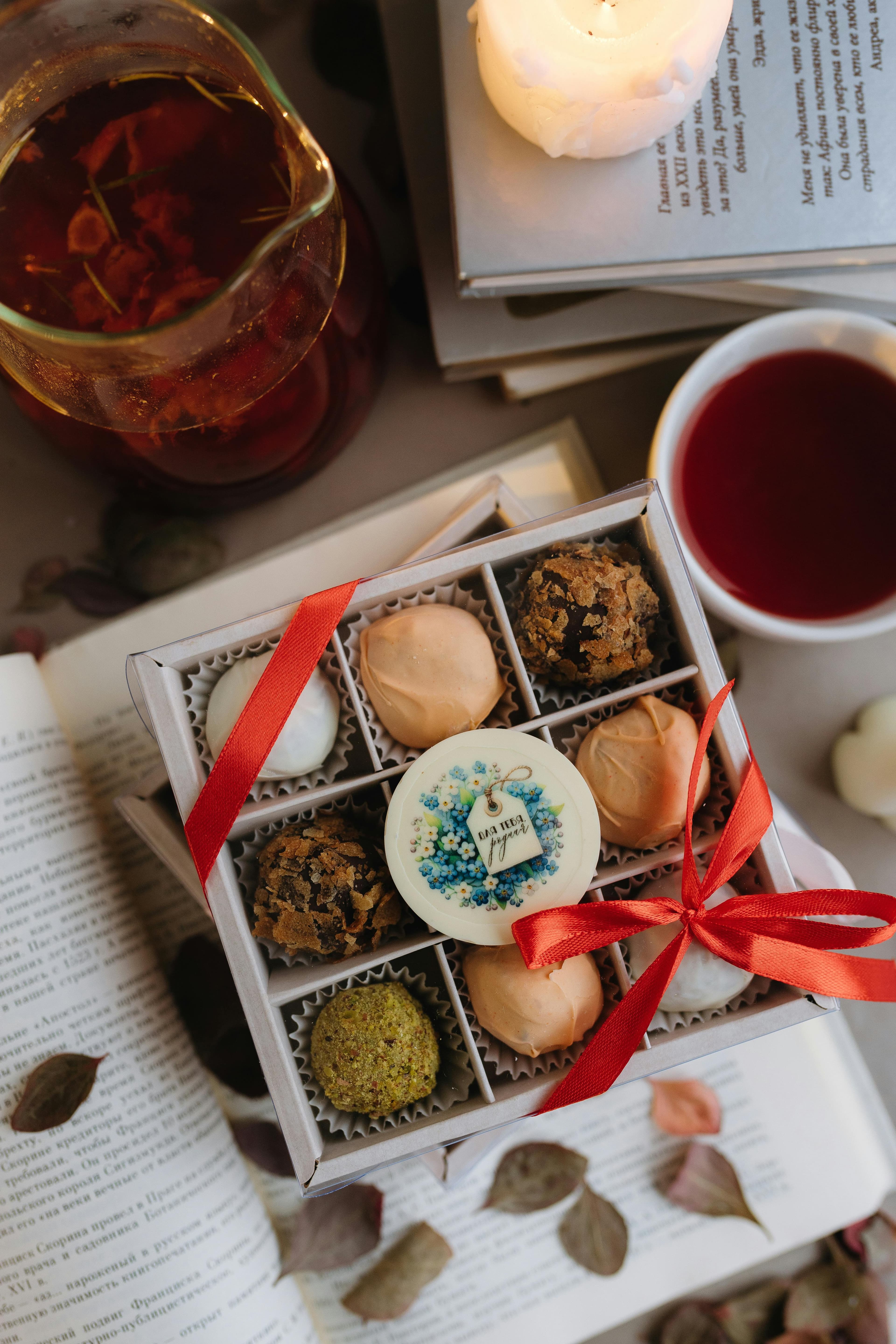 Explore Gift Boxes